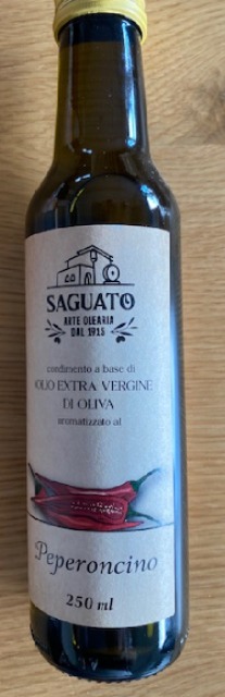 Huile  extra vierge aromatisé au piment de 250 ml de Saguato Diano S. Pietro
